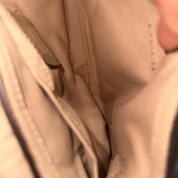 Coach Crossbody Beige Tones Size 6H X 8L Fold Over Vintage Look Small Bag - Picture 9 of 13